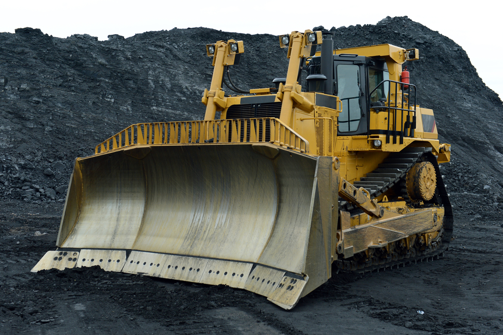 Heavy,Powerful,Quarry,Bulldozer,On,An,Open,Coal,Field.